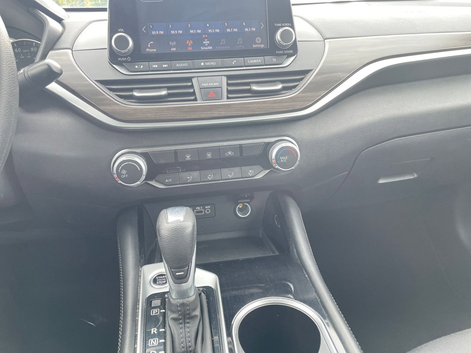 Thumbnail: 2023 Nissan Altima - 18