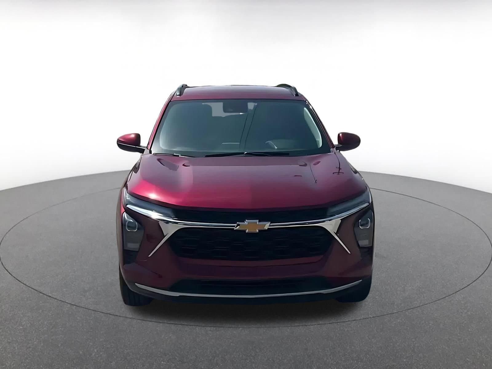 Thumbnail: 2025 Chevrolet Trax - 4