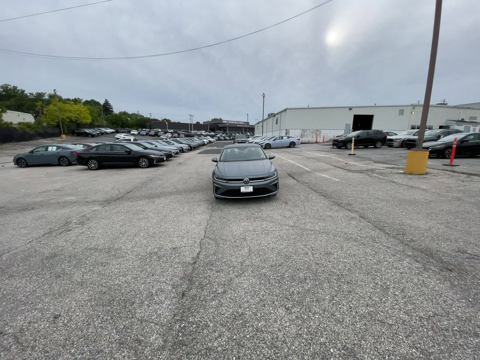 Thumbnail: 2025 Volkswagen Jetta - 16