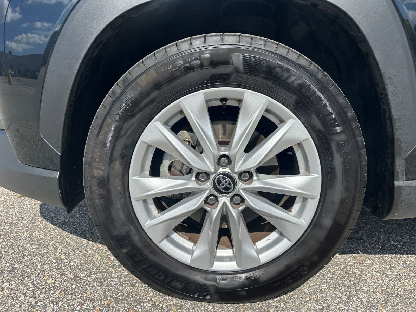 Thumbnail: 2025 Toyota Corolla Cross - 29