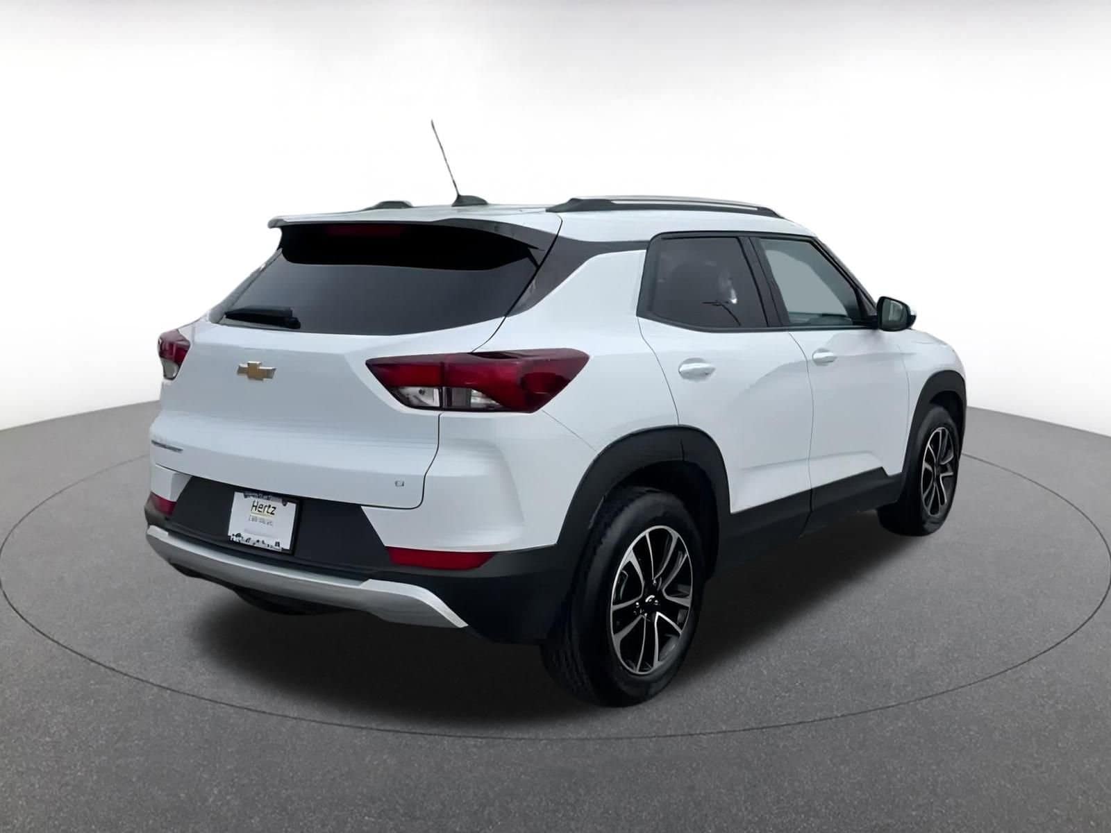 Thumbnail: 2025 Chevrolet TrailBlazer - 15