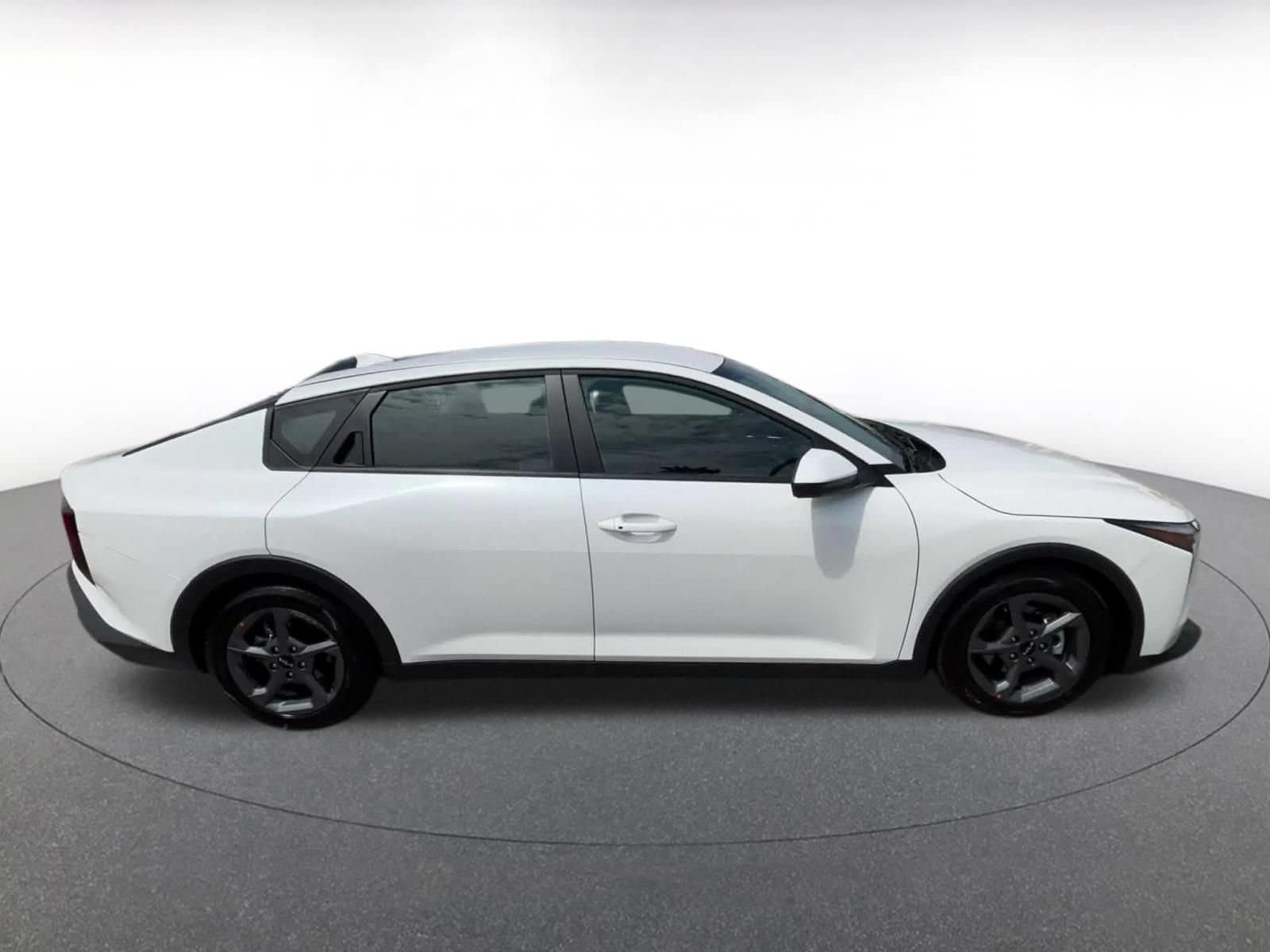 Thumbnail: 2026 Kia K4 - 15