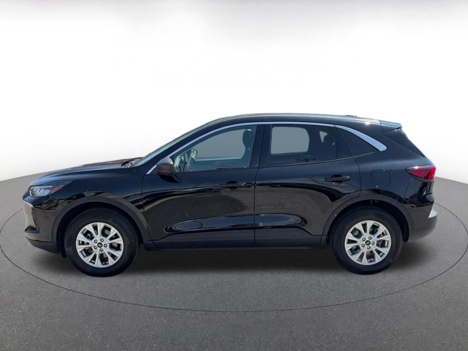 Thumbnail: 2024 Ford Escape - 9