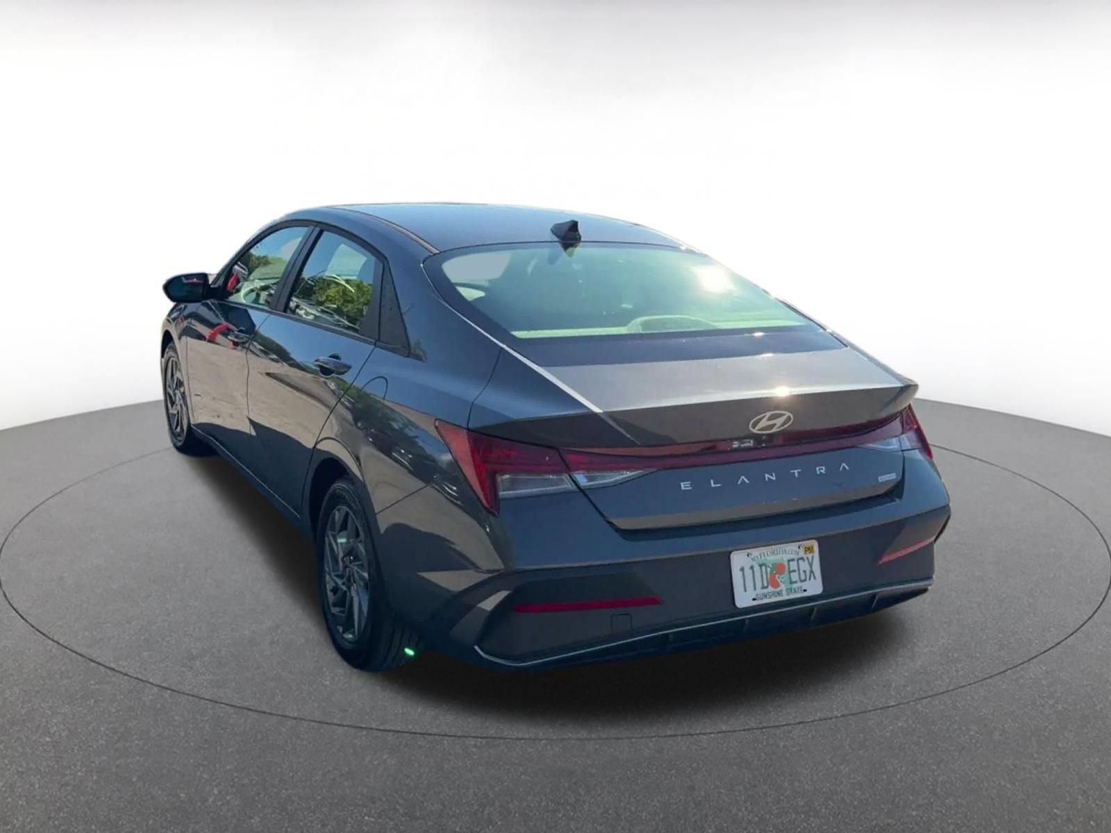 Thumbnail: 2026 Hyundai Elantra - 10