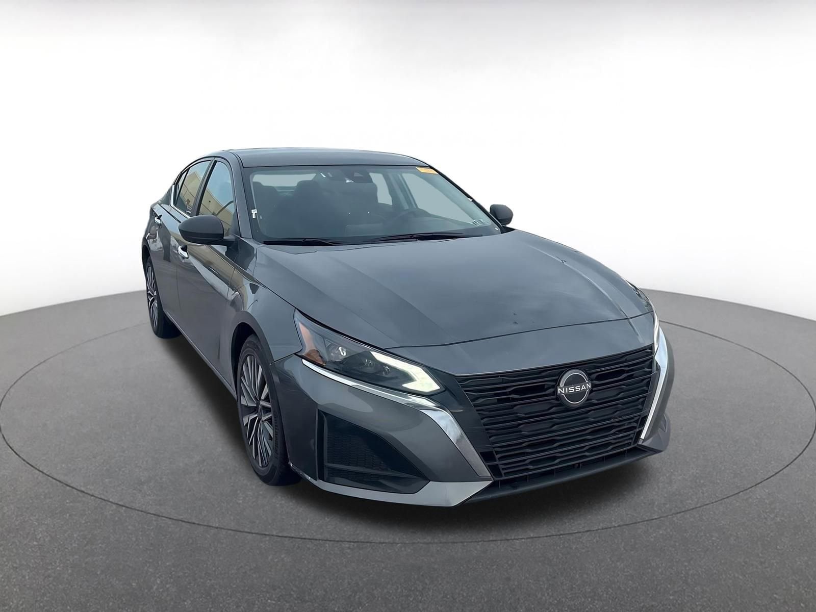 Thumbnail: 2025 Nissan Altima - 1