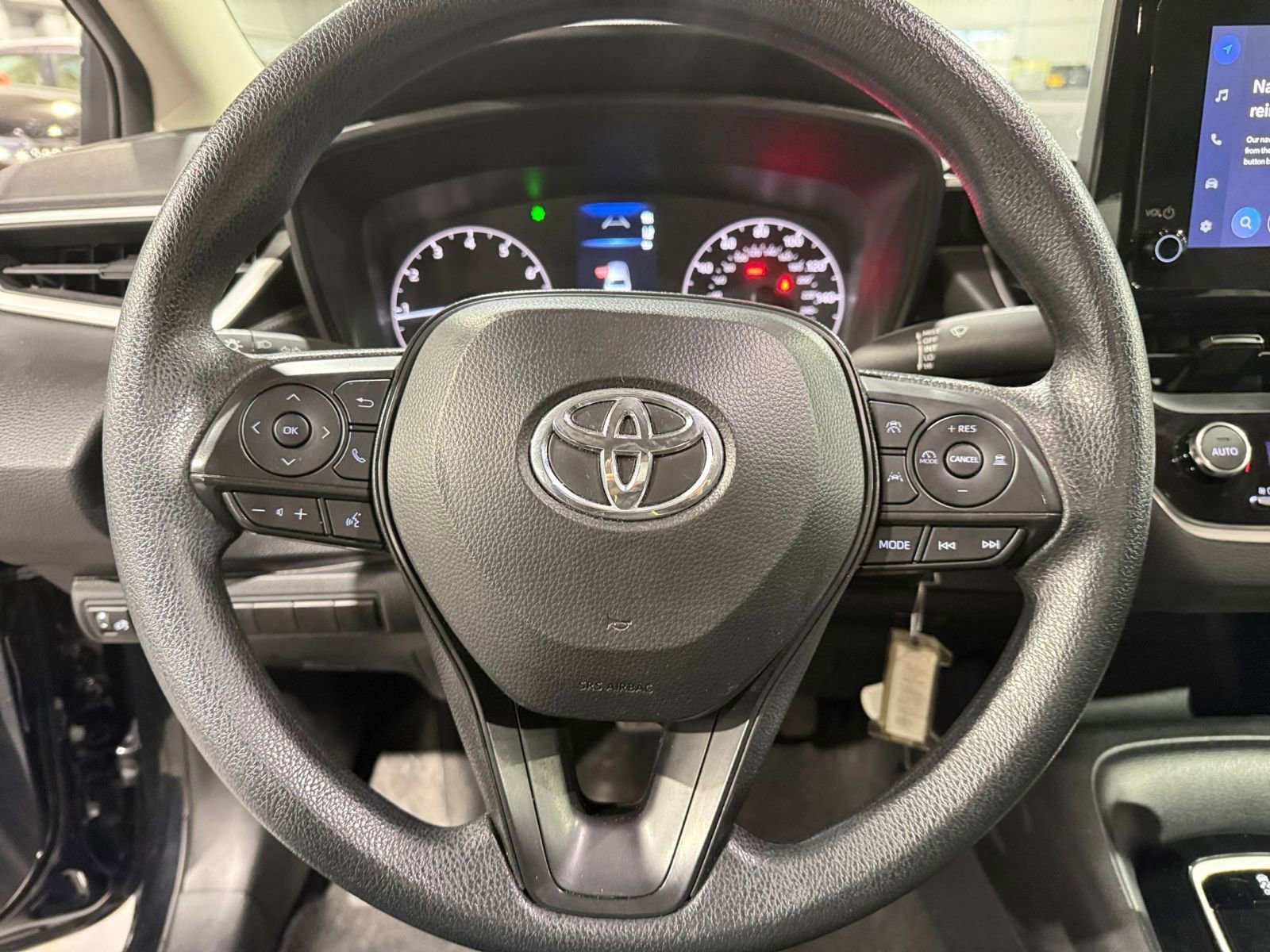 Thumbnail: 2025 Toyota Corolla - 28