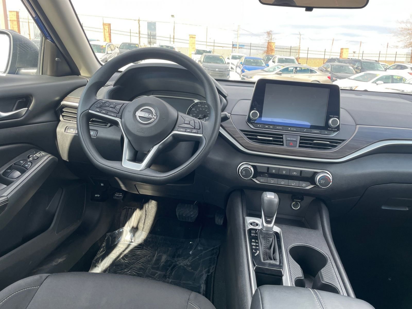 Thumbnail: 2025 Nissan Altima - 33