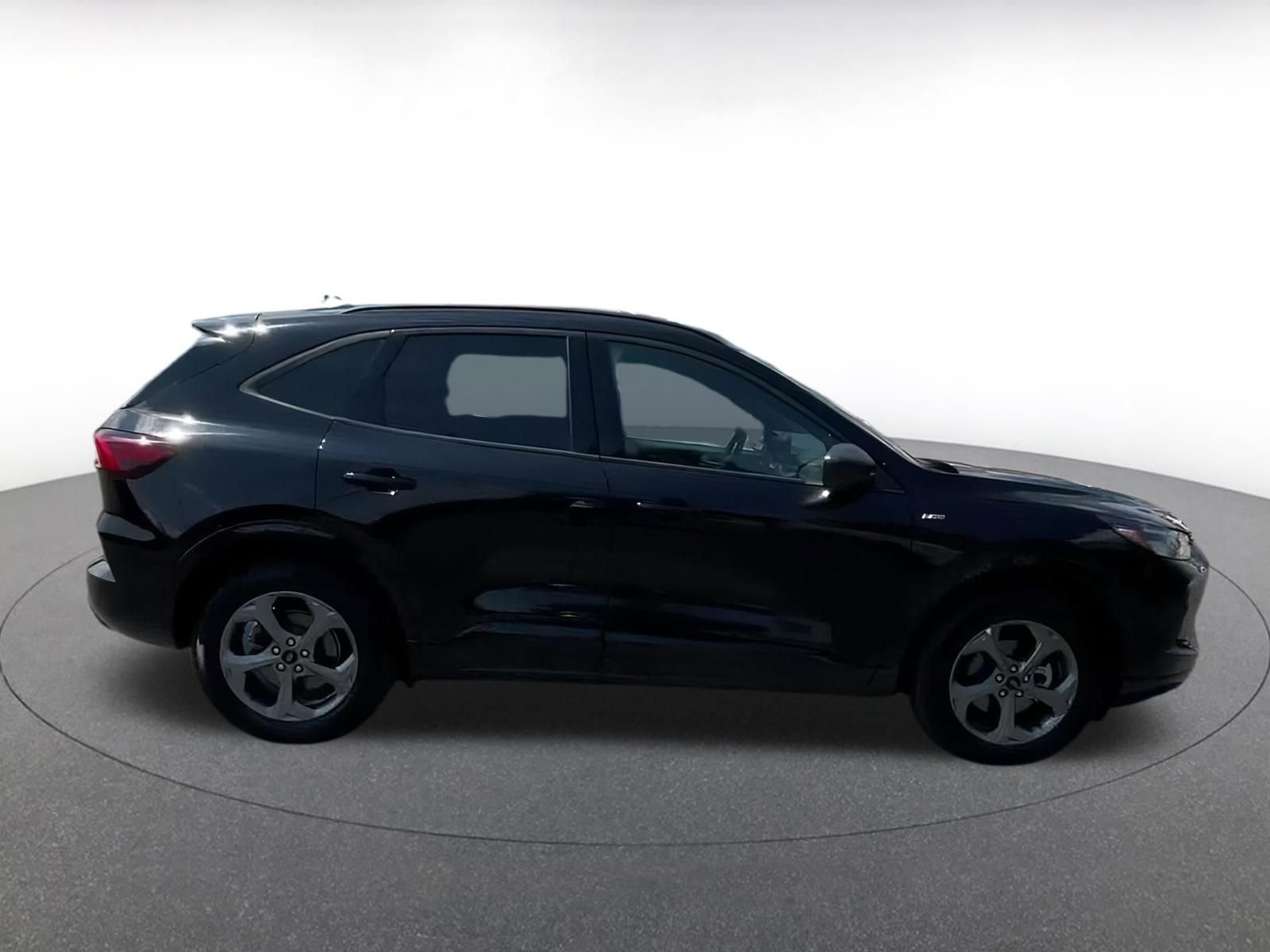 Thumbnail: 2024 Ford Escape - 16