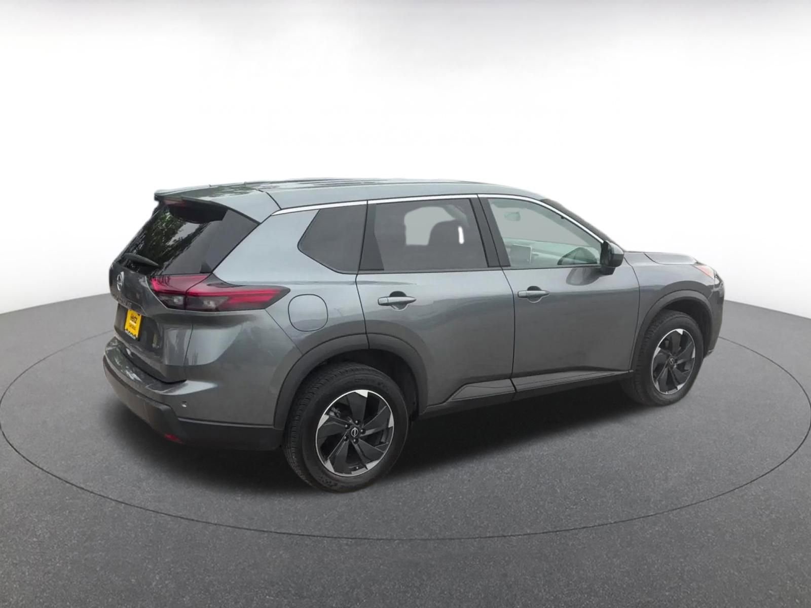 Thumbnail: 2025 Nissan Rogue - 15