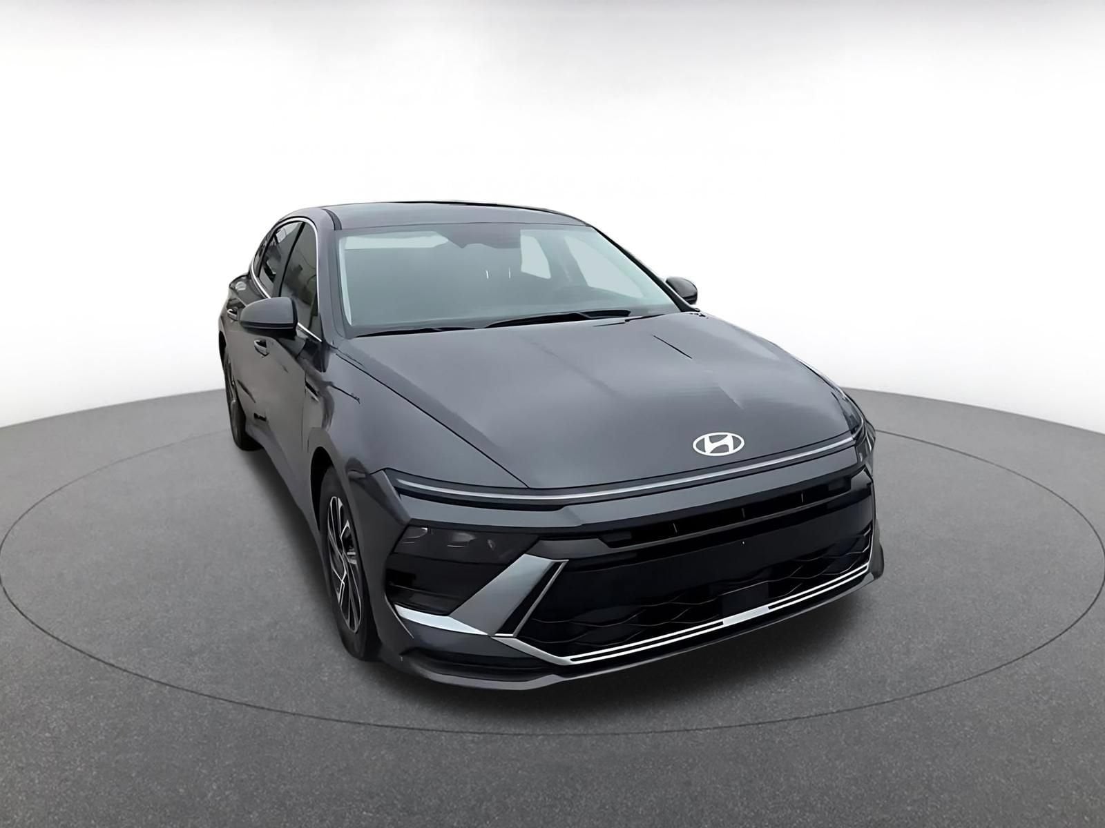 Thumbnail: 2026 Hyundai Sonata - 3