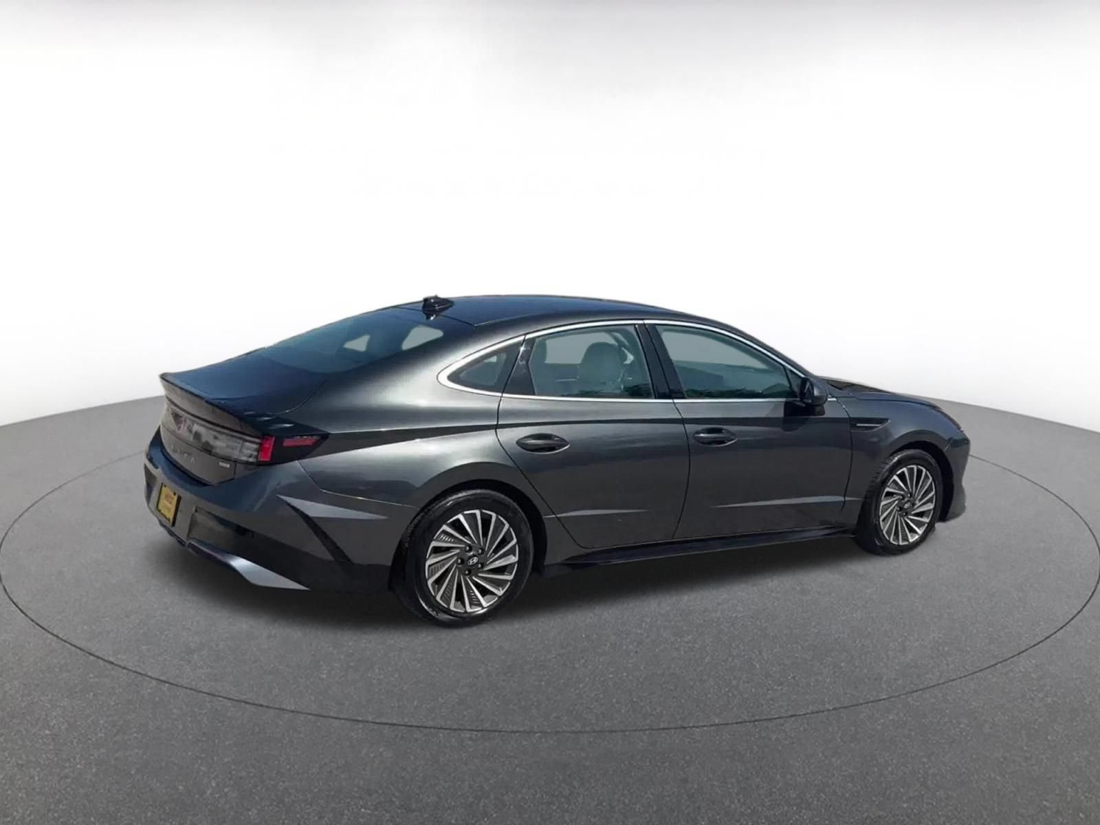 Thumbnail: 2025 Hyundai Sonata - 15