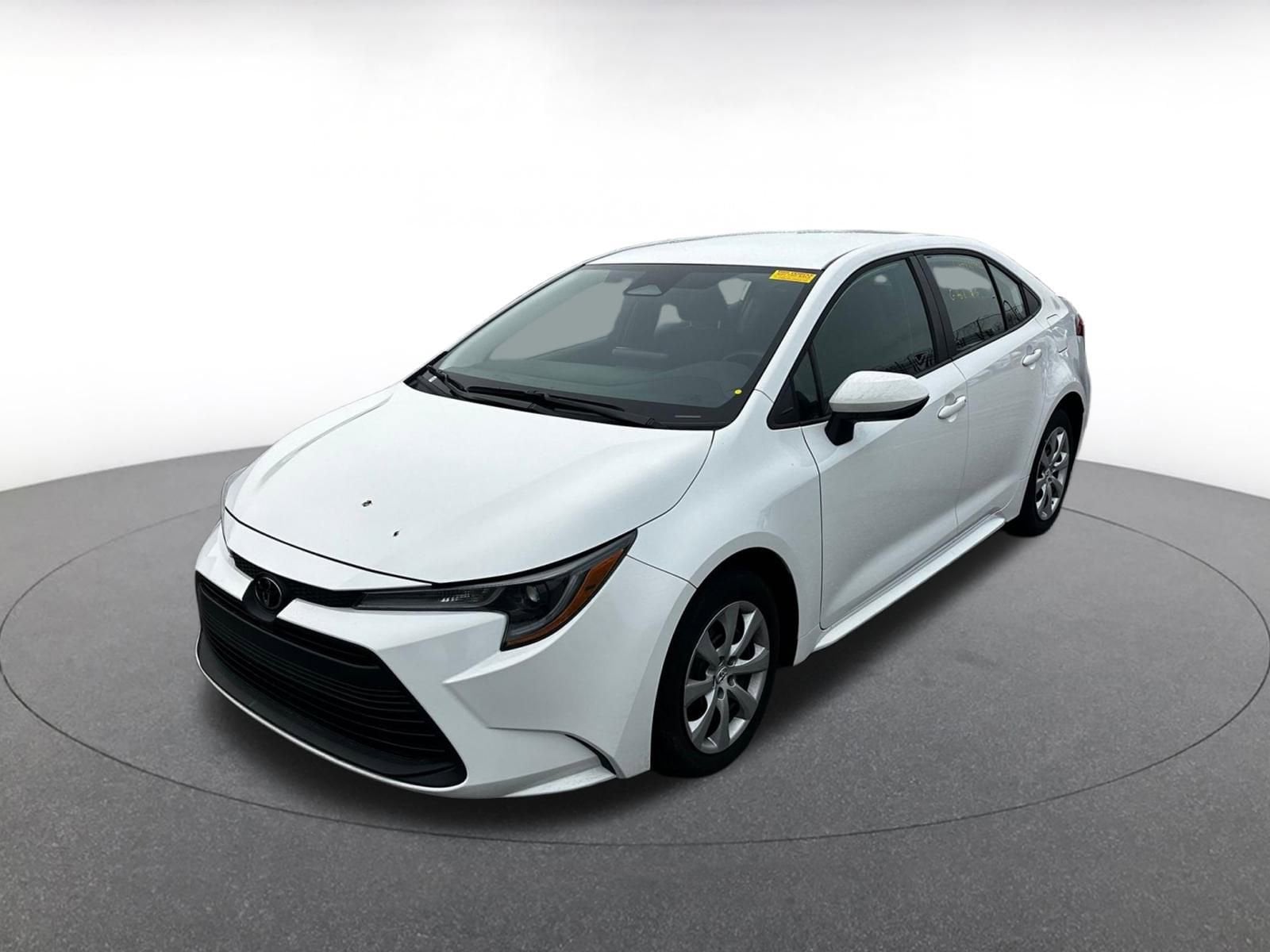 Thumbnail: 2025 Toyota Corolla - 3