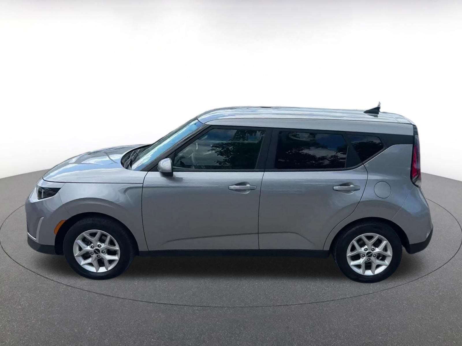Thumbnail: 2025 Kia Soul - 9