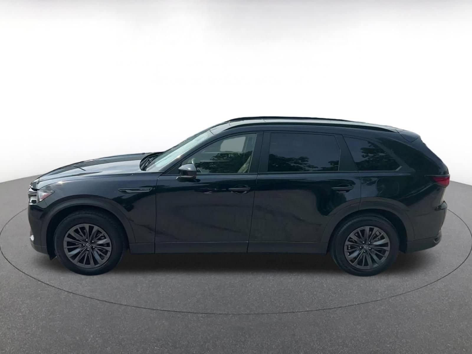 Thumbnail: 2025 Mazda CX-70 - 9