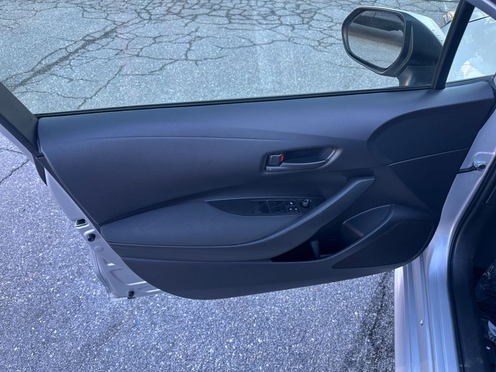 Thumbnail: 2025 Toyota Corolla - 20