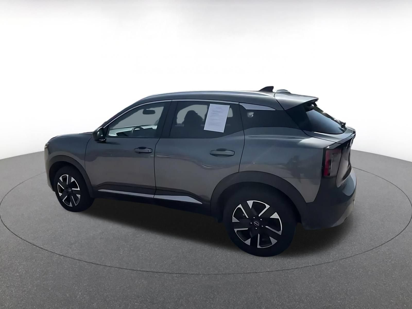 Thumbnail: 2026 Nissan Kicks - 9