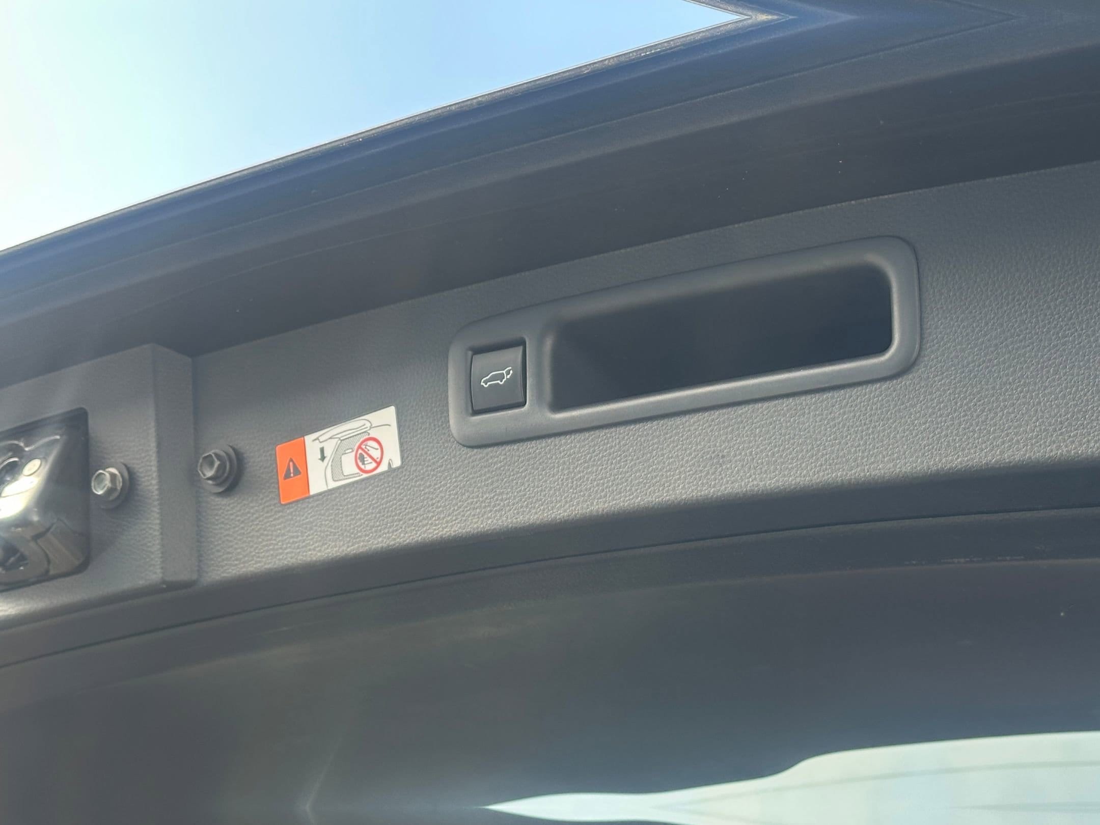 Thumbnail: 2025 Toyota Highlander - 23