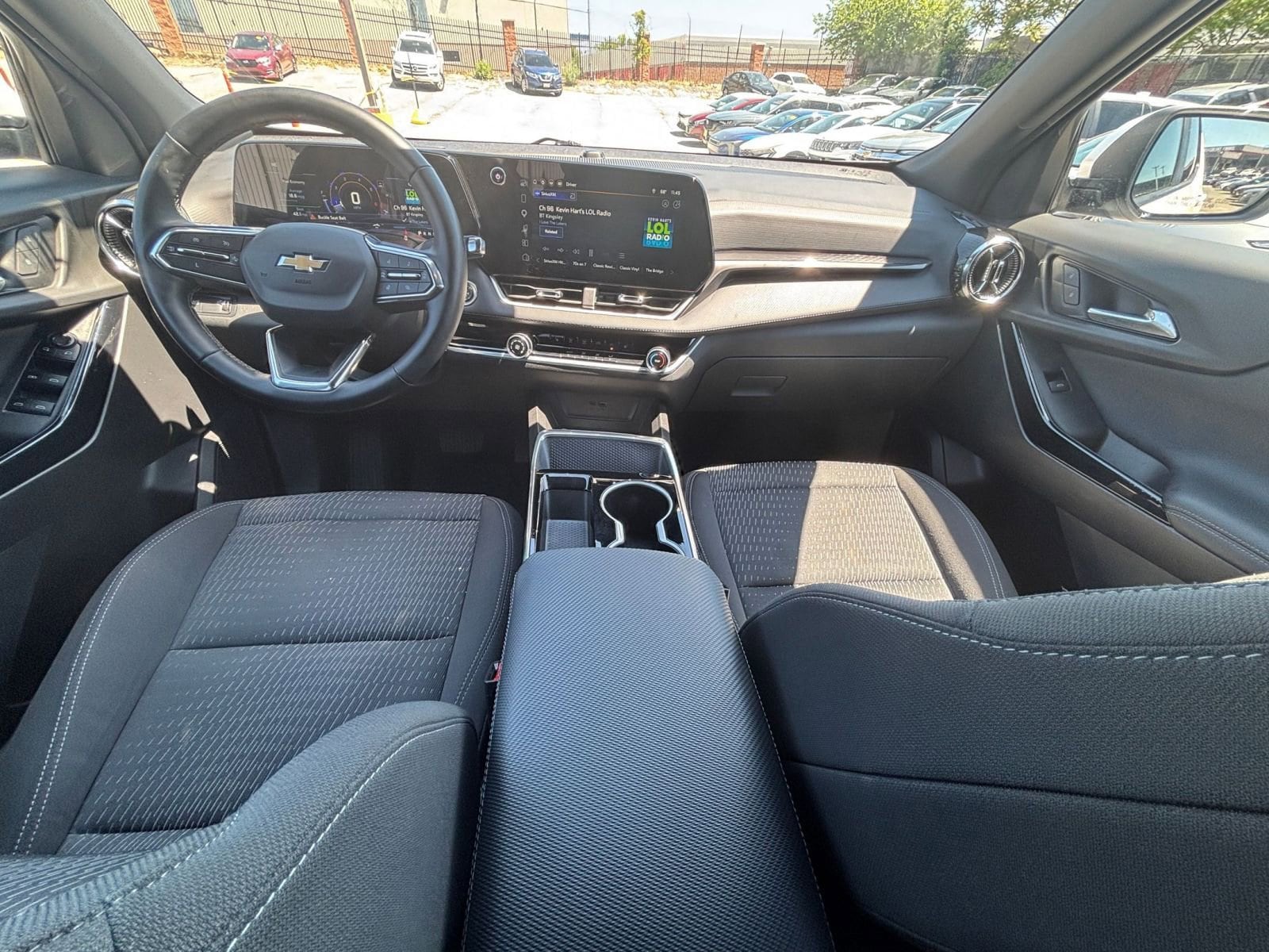 Thumbnail: 2025 Chevrolet Equinox - 28