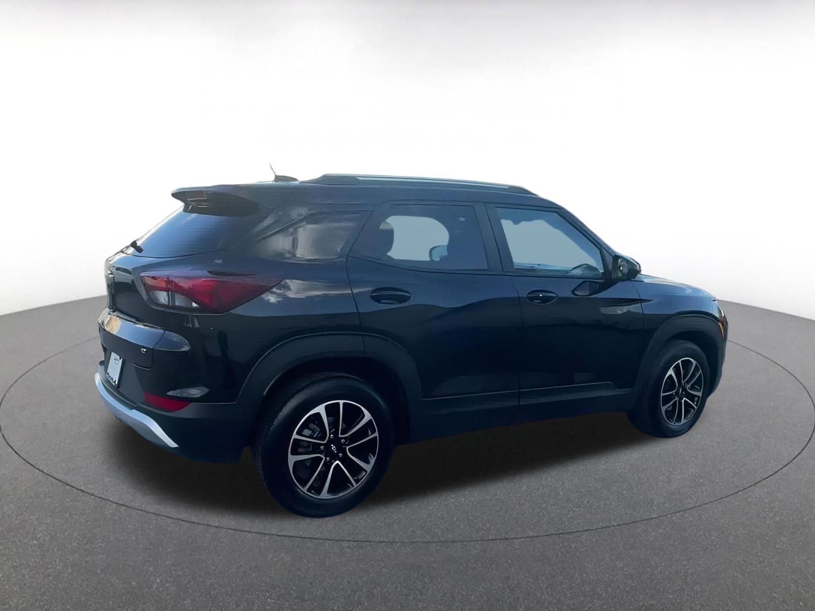 Thumbnail: 2025 Chevrolet TrailBlazer - 15