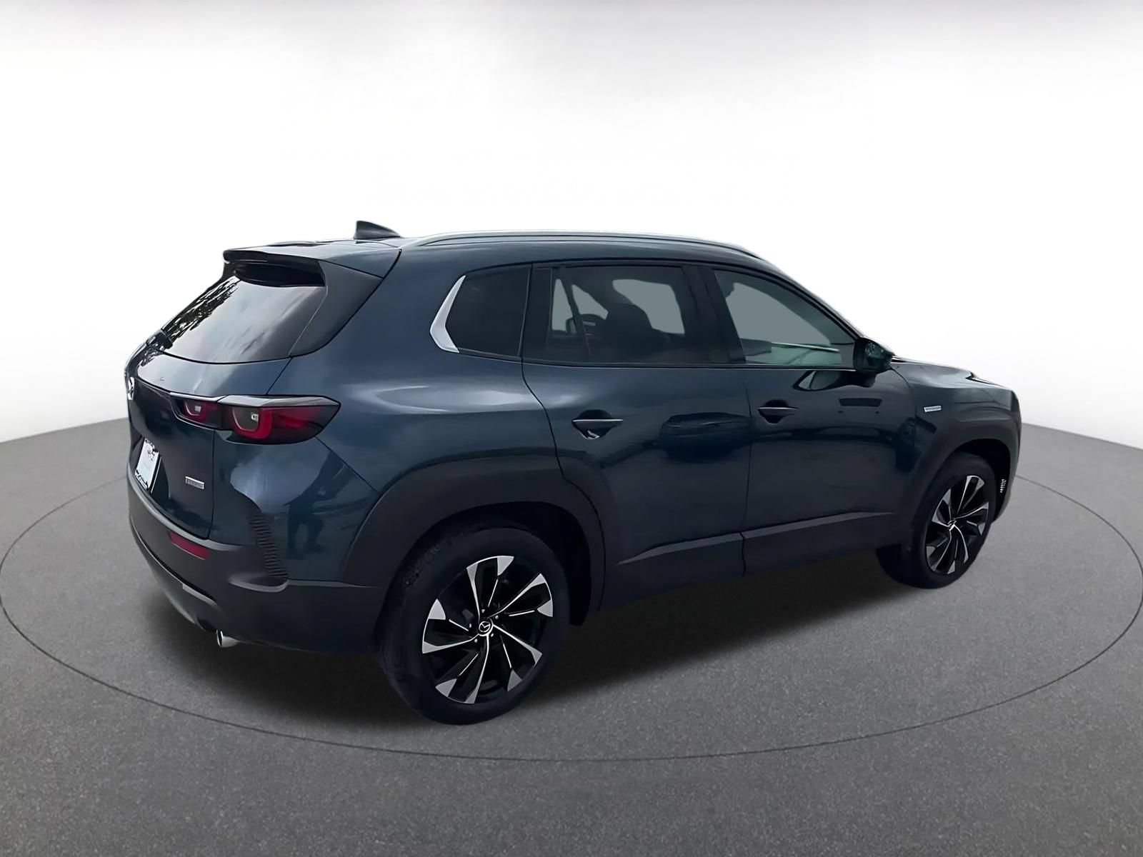 Thumbnail: 2025 Mazda CX-50 - 14
