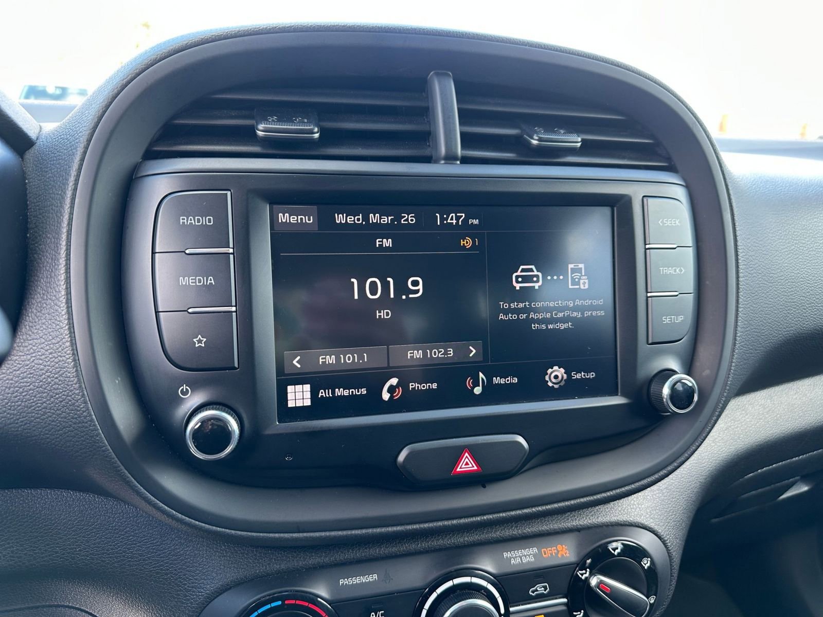 Thumbnail: 2023 Kia Soul - 21