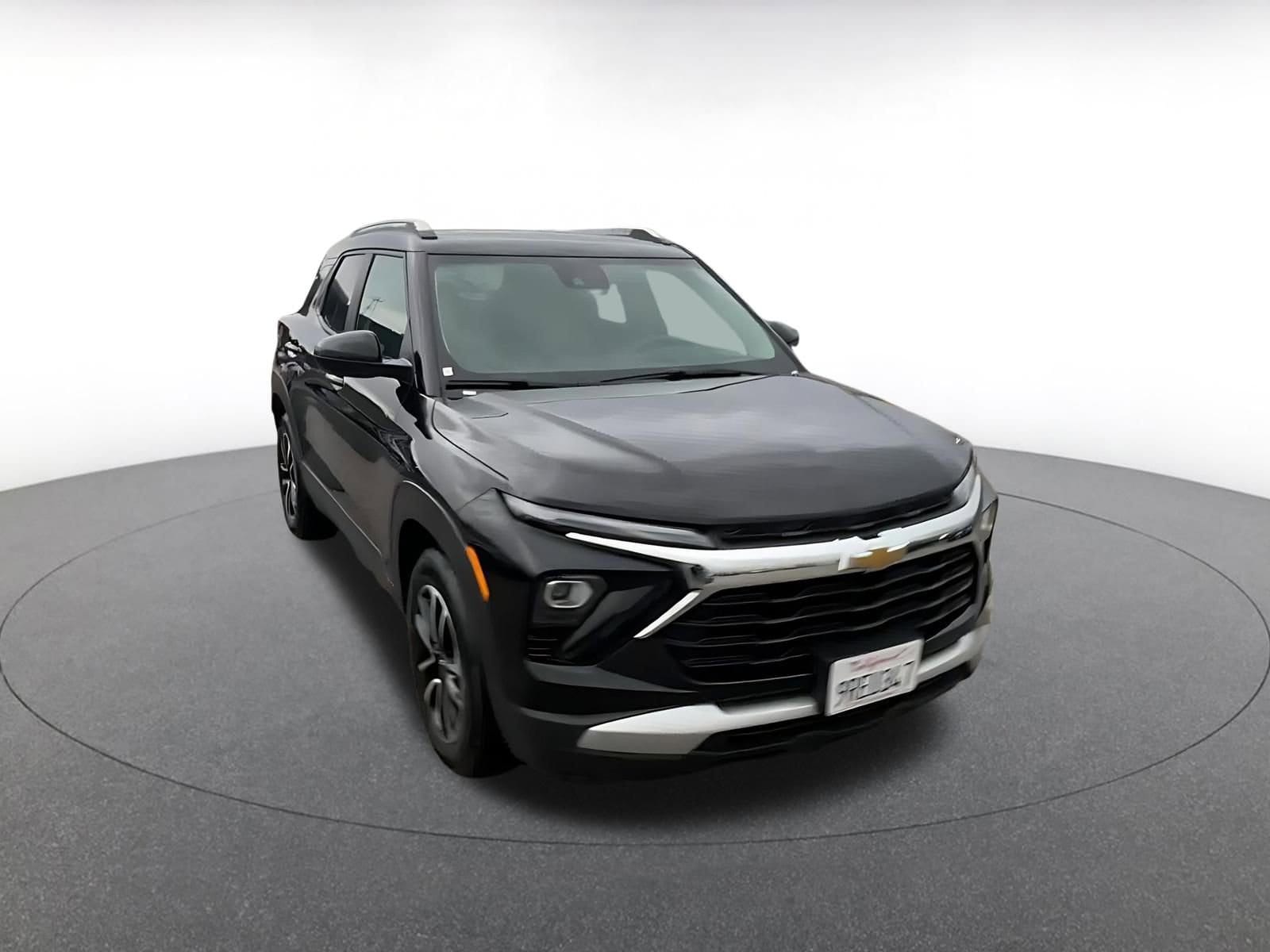 Thumbnail: 2025 Chevrolet TrailBlazer - 3