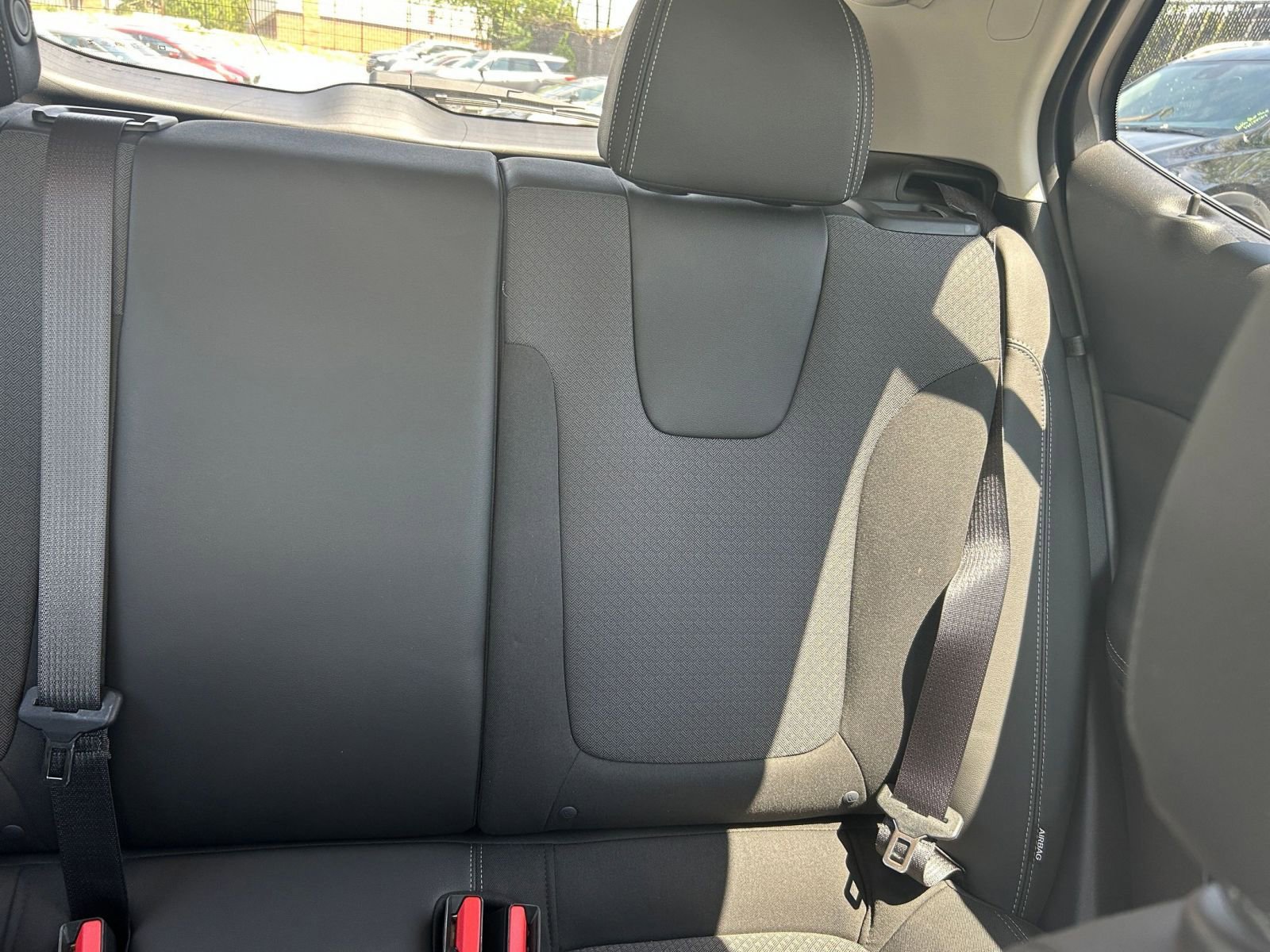 Thumbnail: 2025 Buick Encore GX - 32