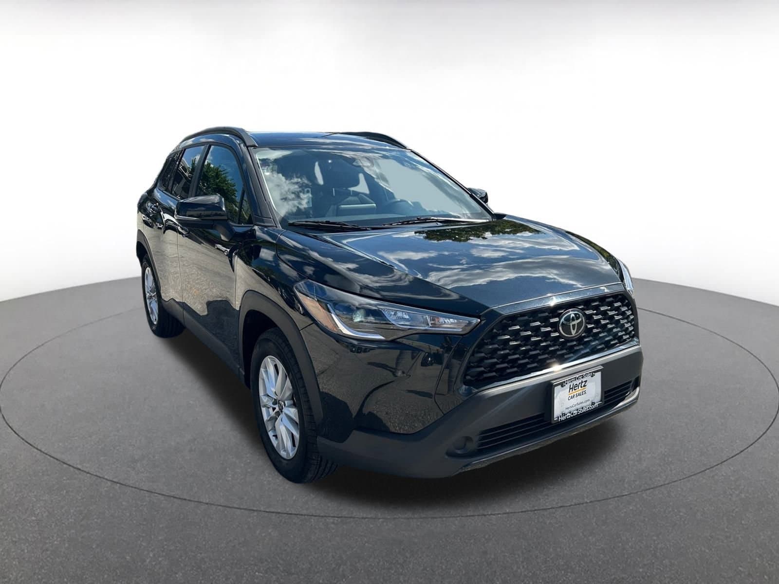 Thumbnail: 2025 Toyota Corolla Cross - 1