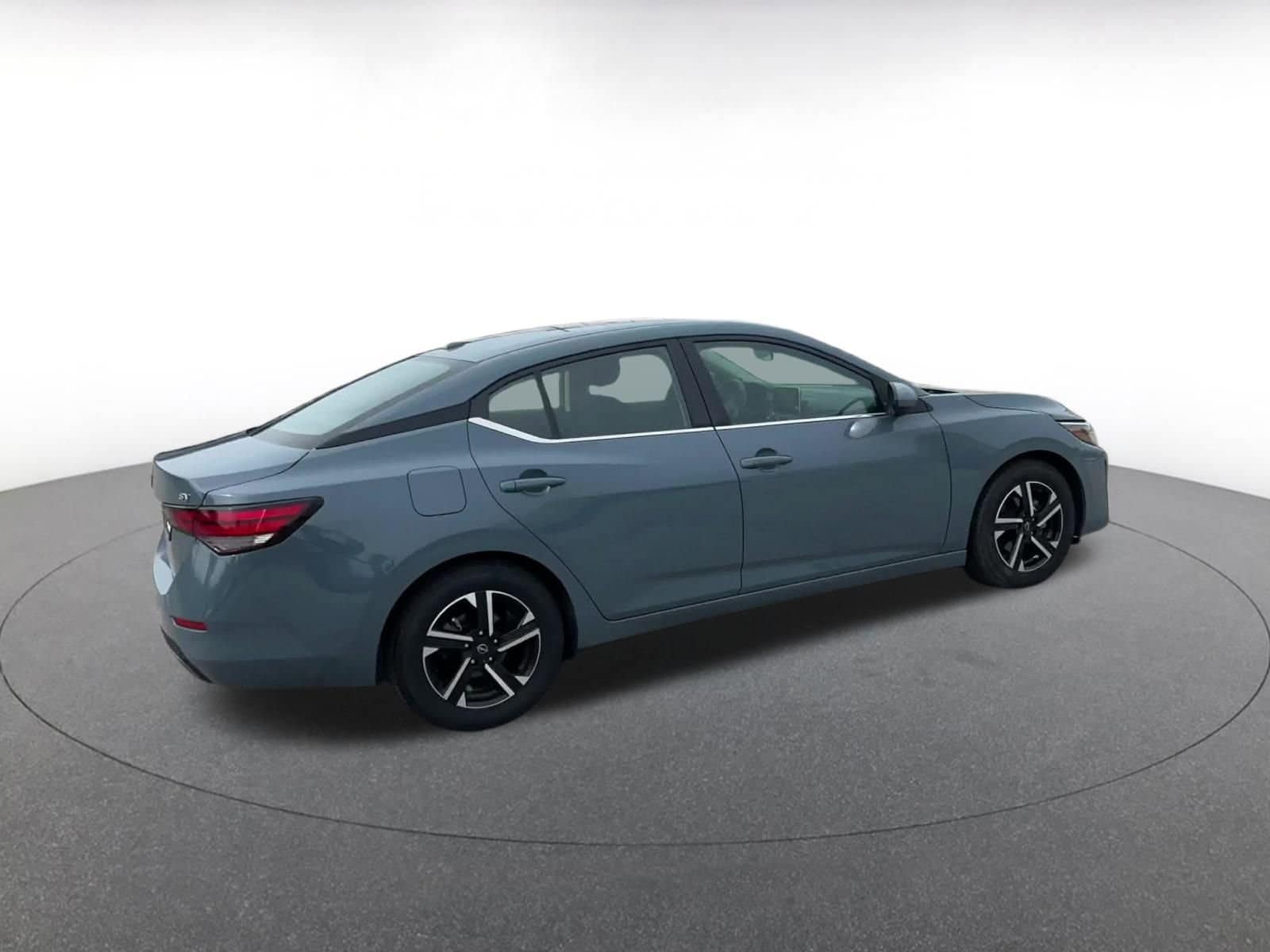 Thumbnail: 2024 Nissan Sentra - 15