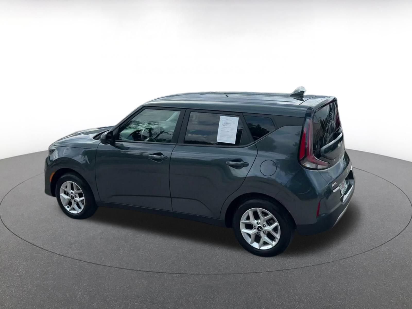 Thumbnail: 2025 Kia Soul - 10