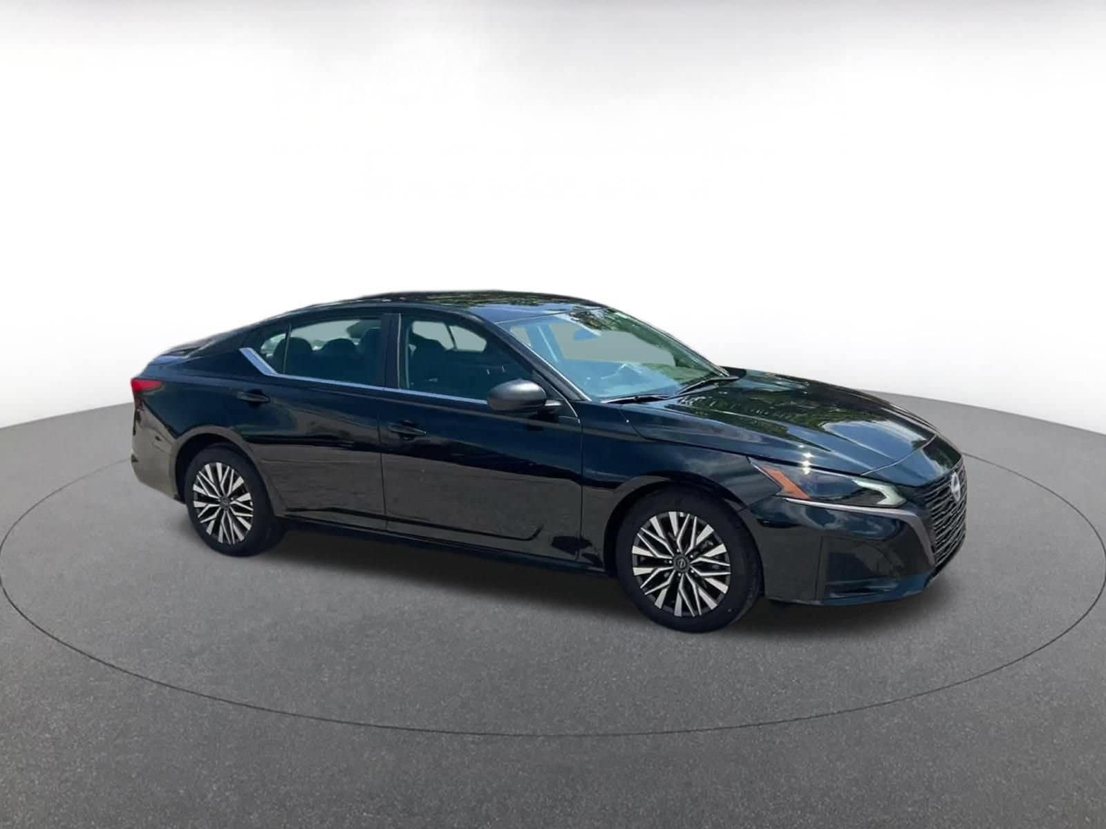 Thumbnail: 2026 Nissan Altima - 2