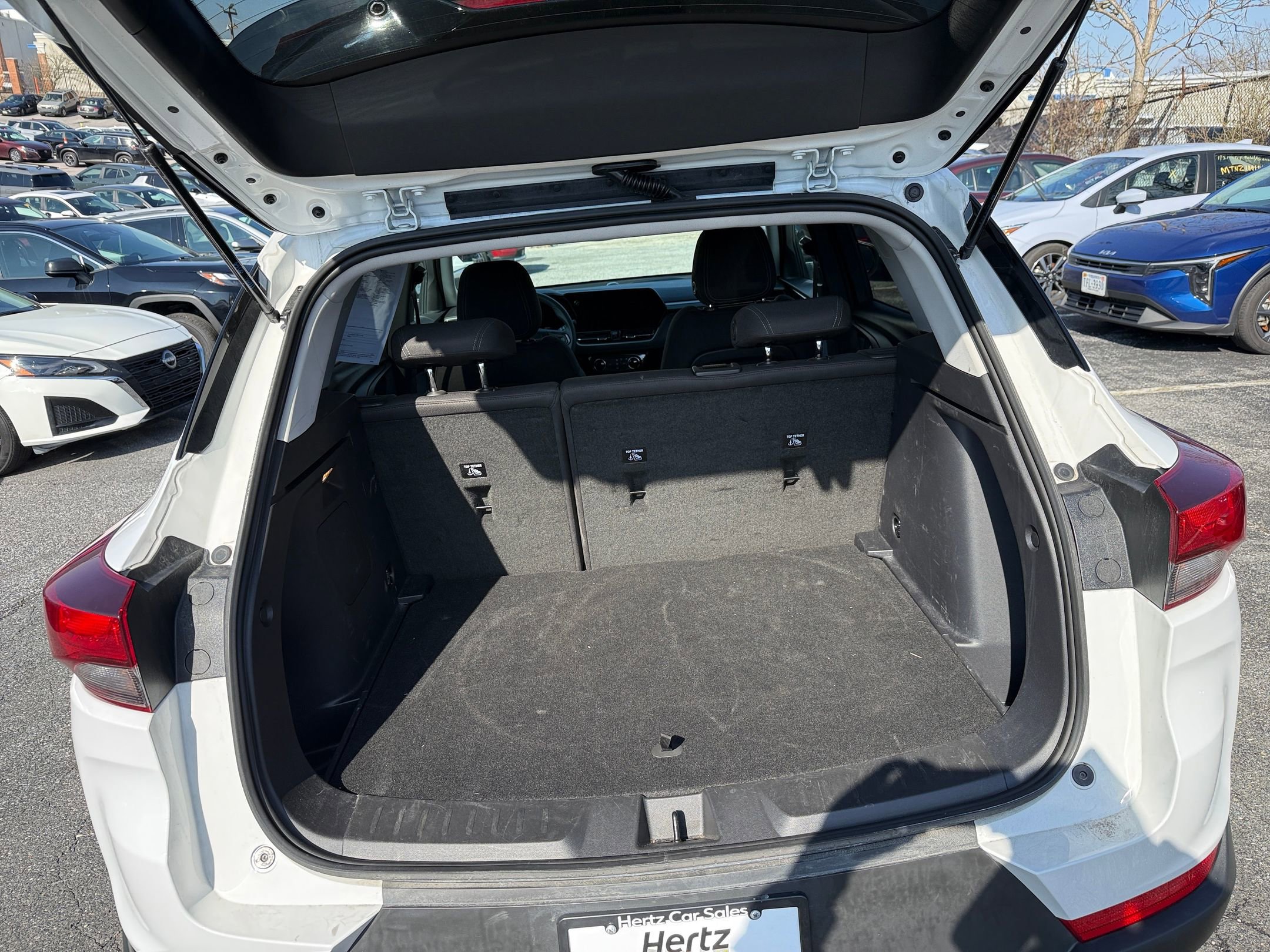 Thumbnail: 2025 Chevrolet TrailBlazer - 32