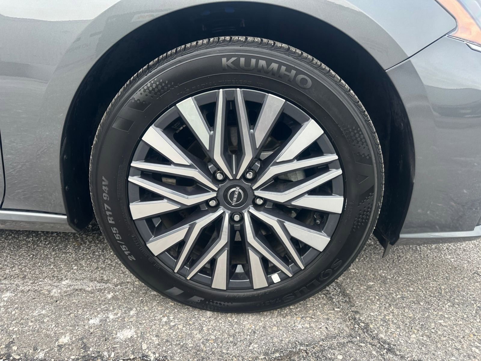 Thumbnail: 2025 Nissan Altima - 30