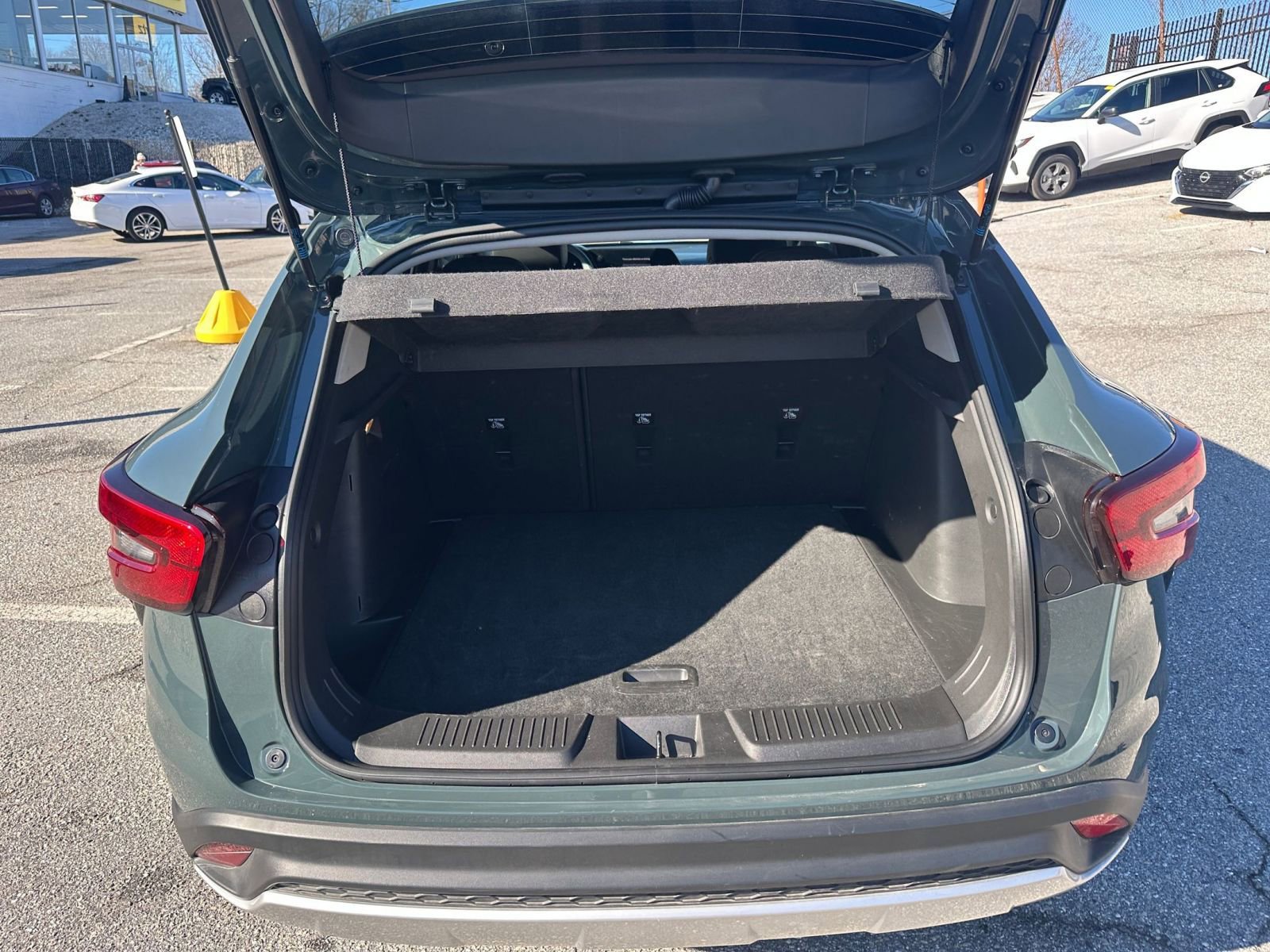 Thumbnail: 2025 Chevrolet Trax - 29