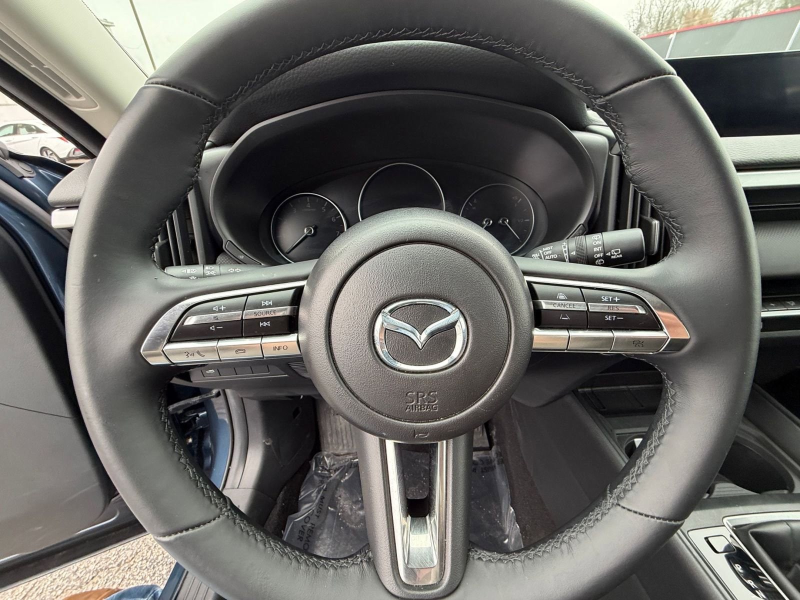 Thumbnail: 2025 Mazda CX-50 - 30