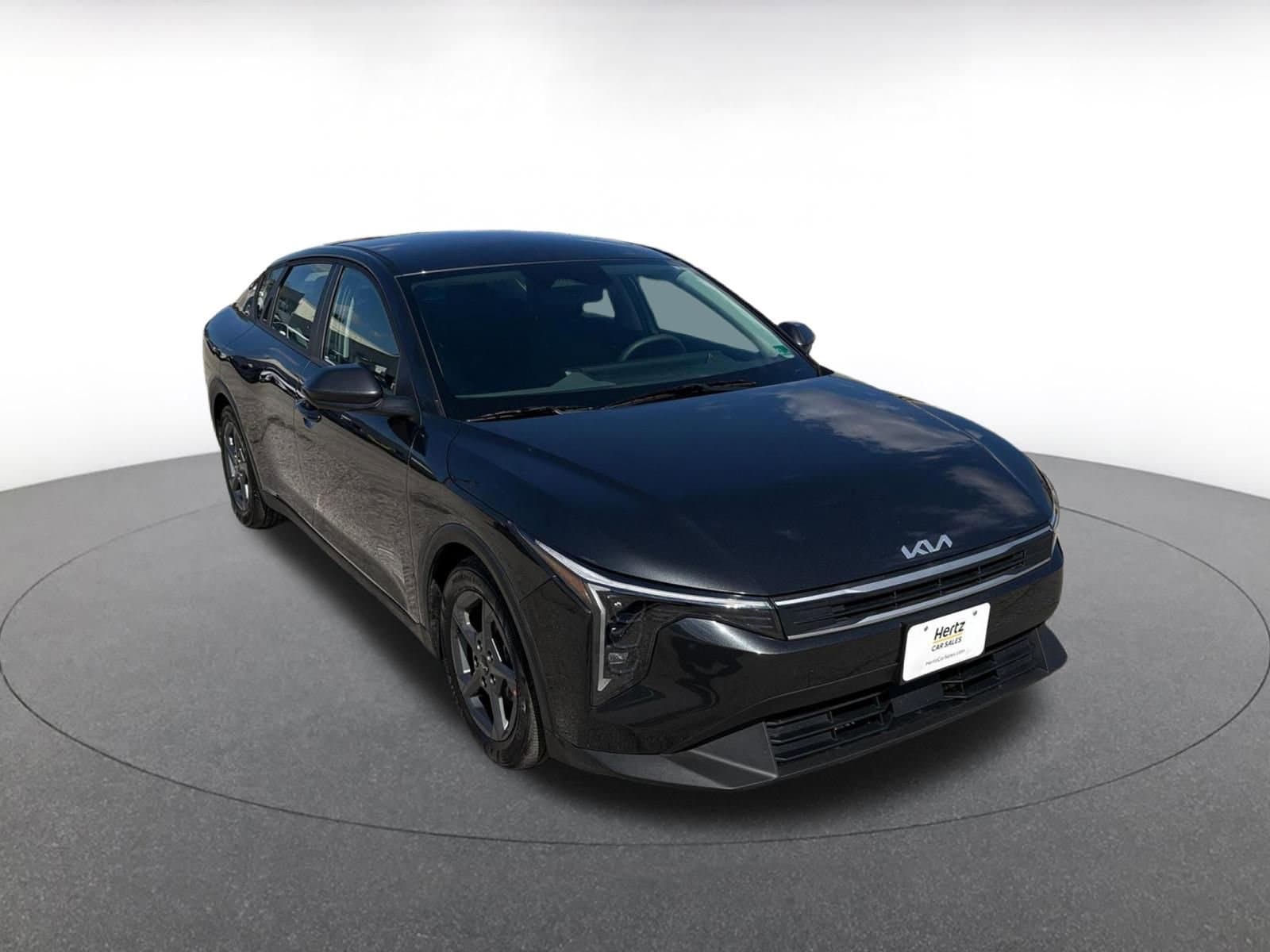 Thumbnail: 2025 Kia K4 - 1