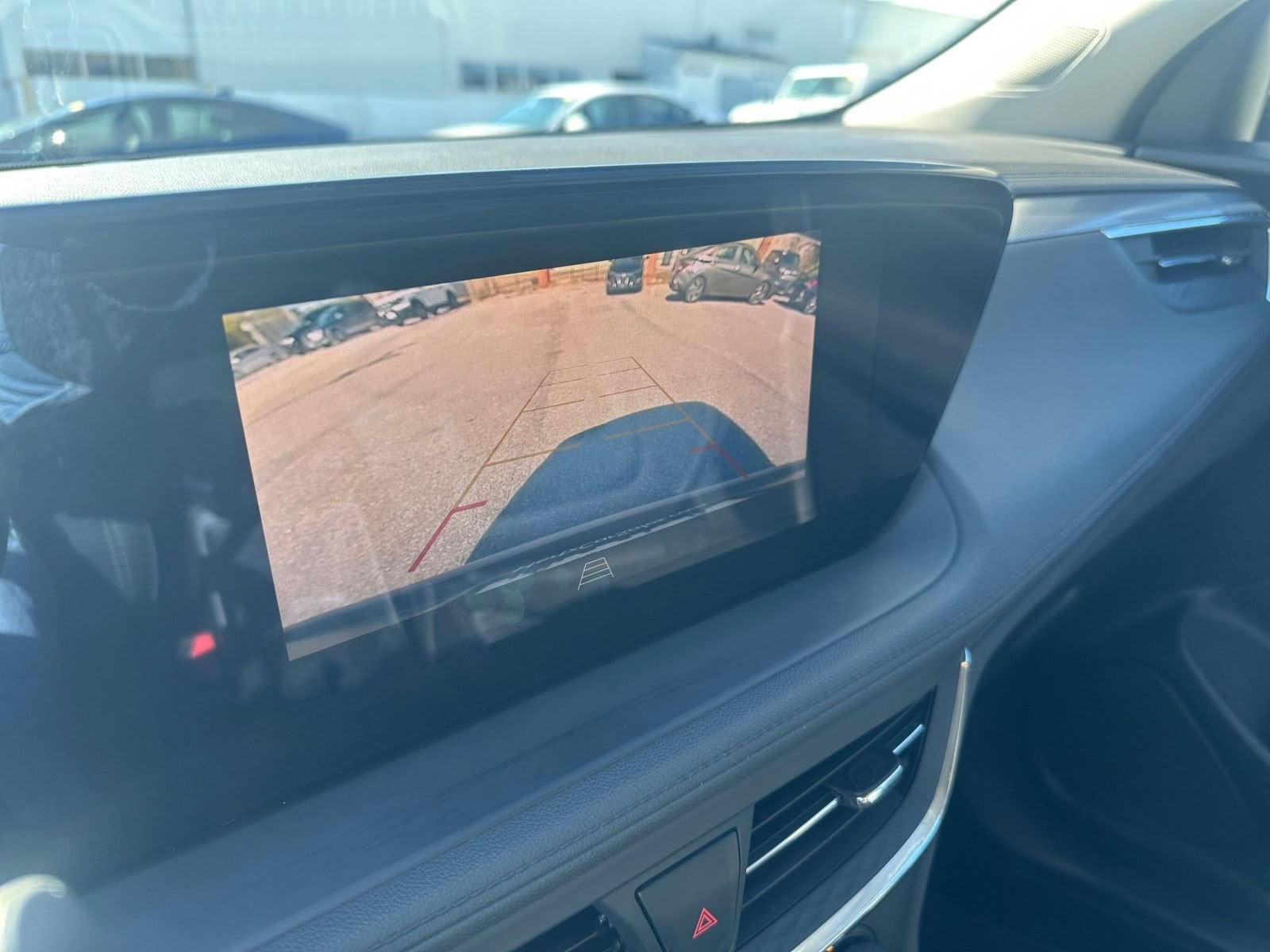 Thumbnail: 2025 Buick Encore GX - 17