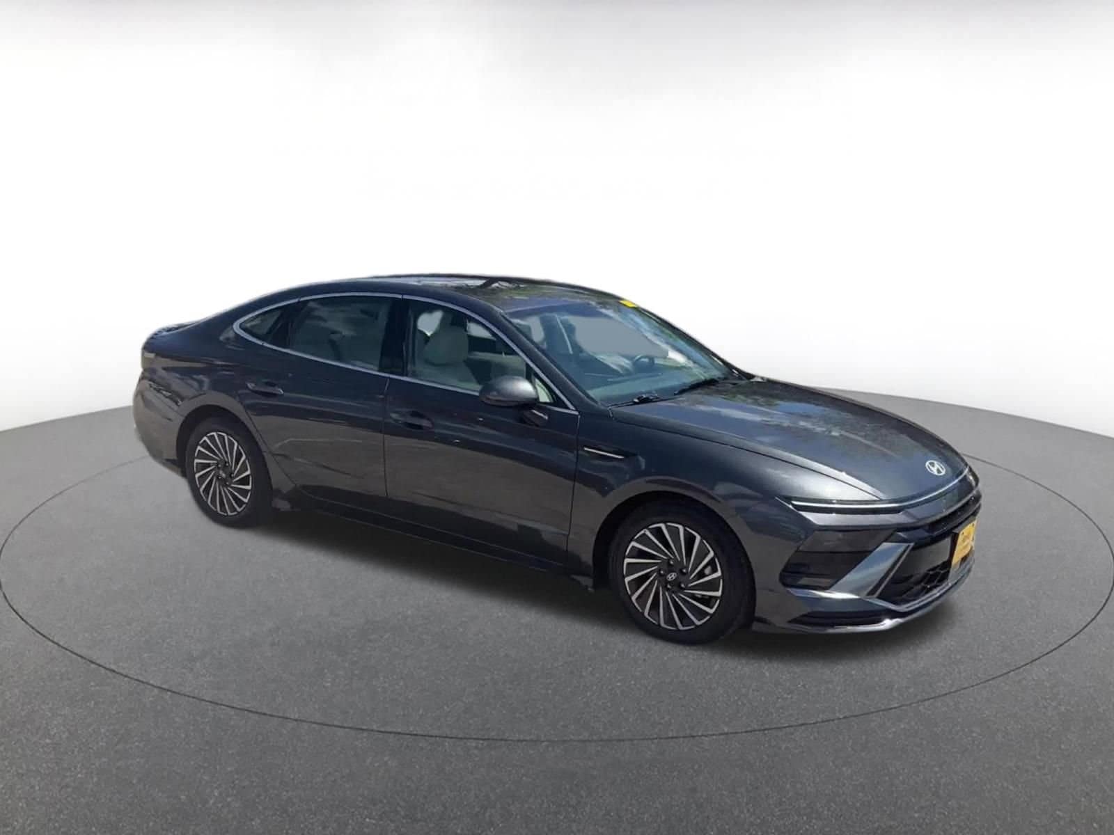 Thumbnail: 2025 Hyundai Sonata - 2