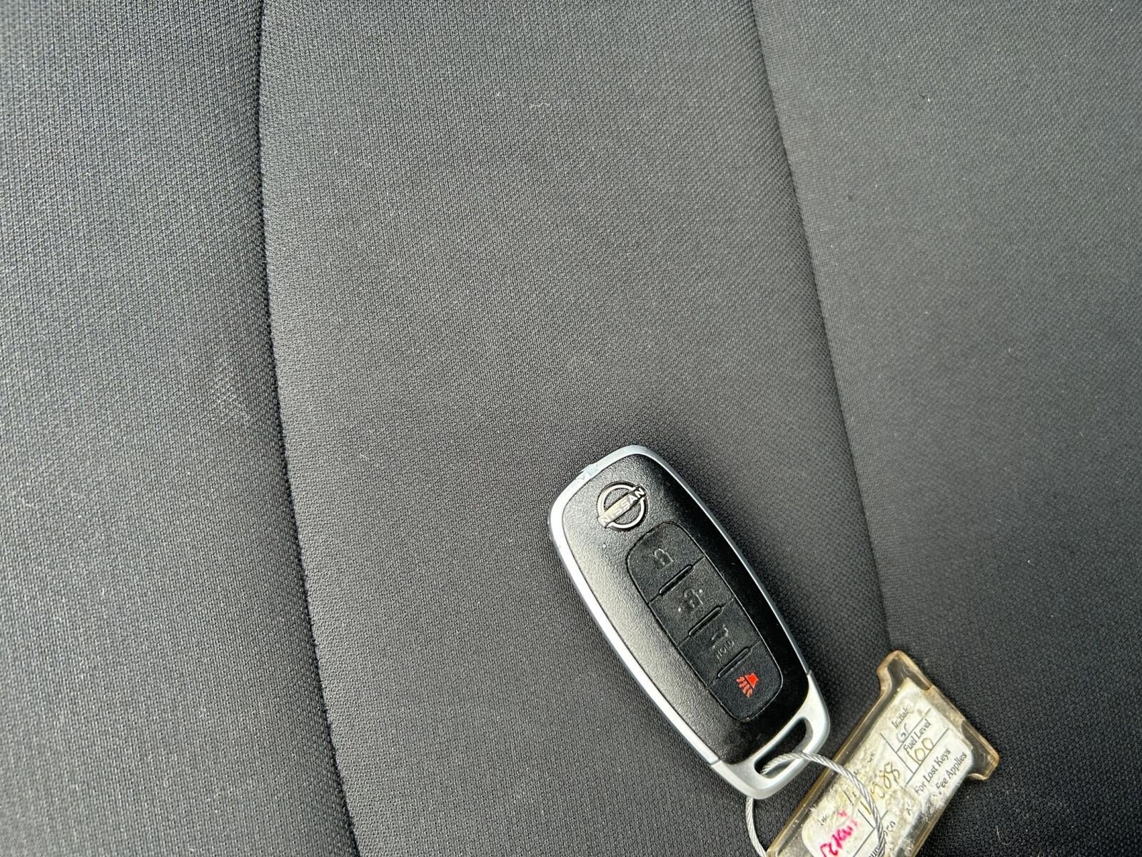 Thumbnail: 2025 Nissan Sentra - 18