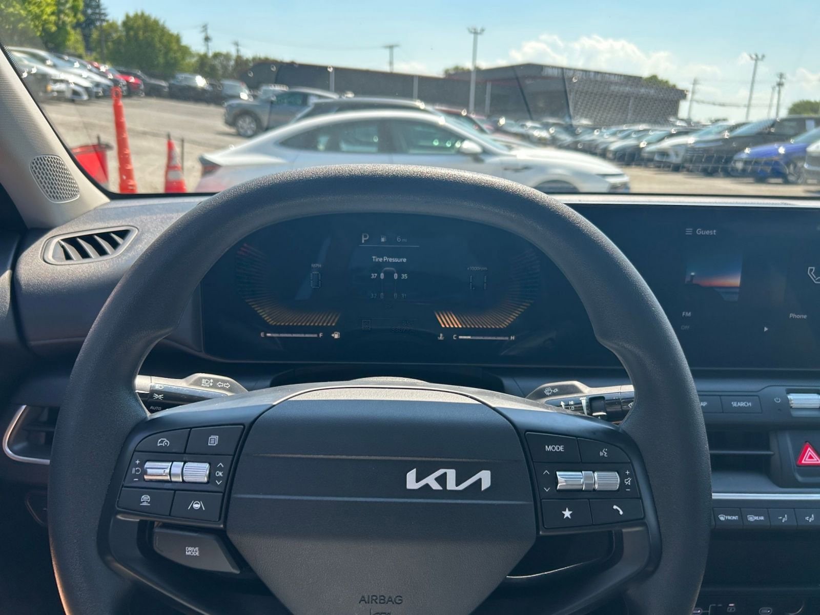 Thumbnail: 2025 Kia K4 - 29