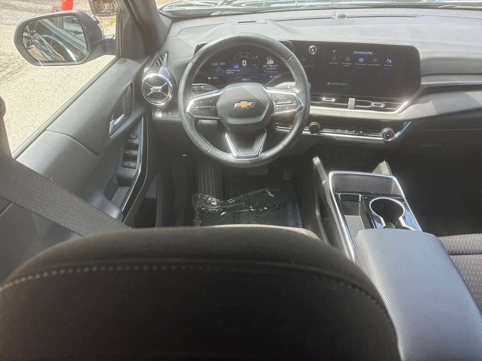 Thumbnail: 2025 Chevrolet Equinox - 24