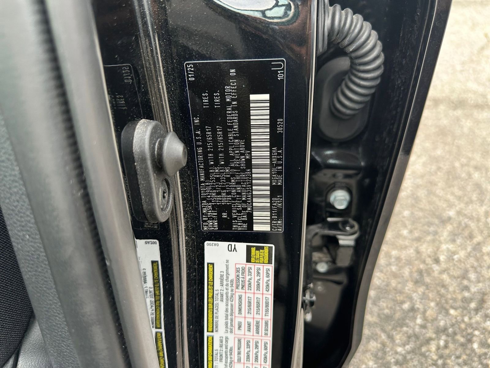 Thumbnail: 2025 Toyota Corolla Cross - 28