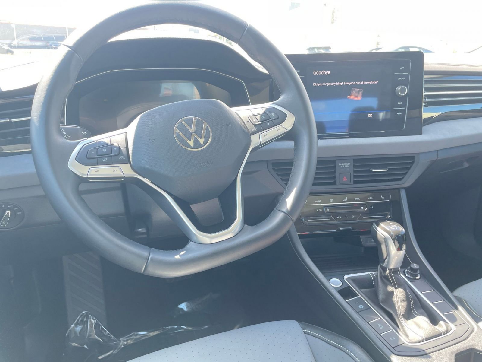 Thumbnail: 2025 Volkswagen Jetta - 34