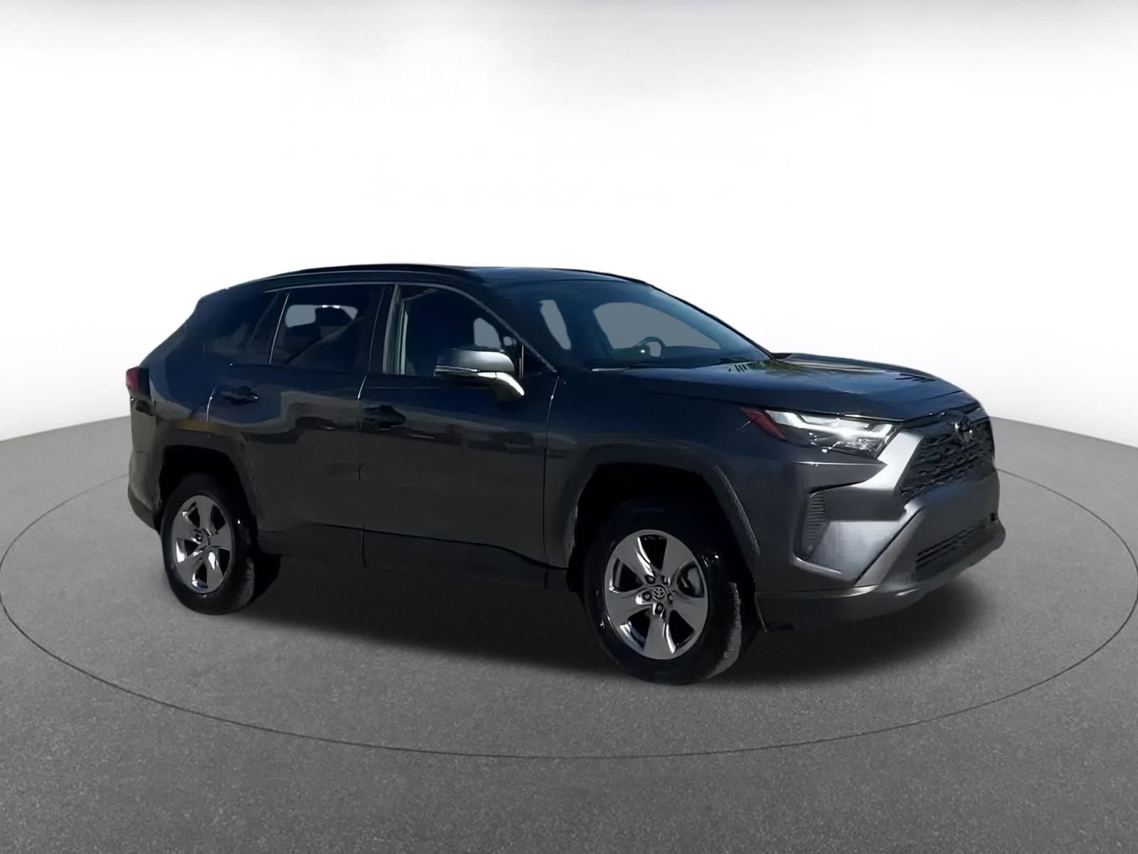 Thumbnail: 2025 Toyota RAV4 - 10
