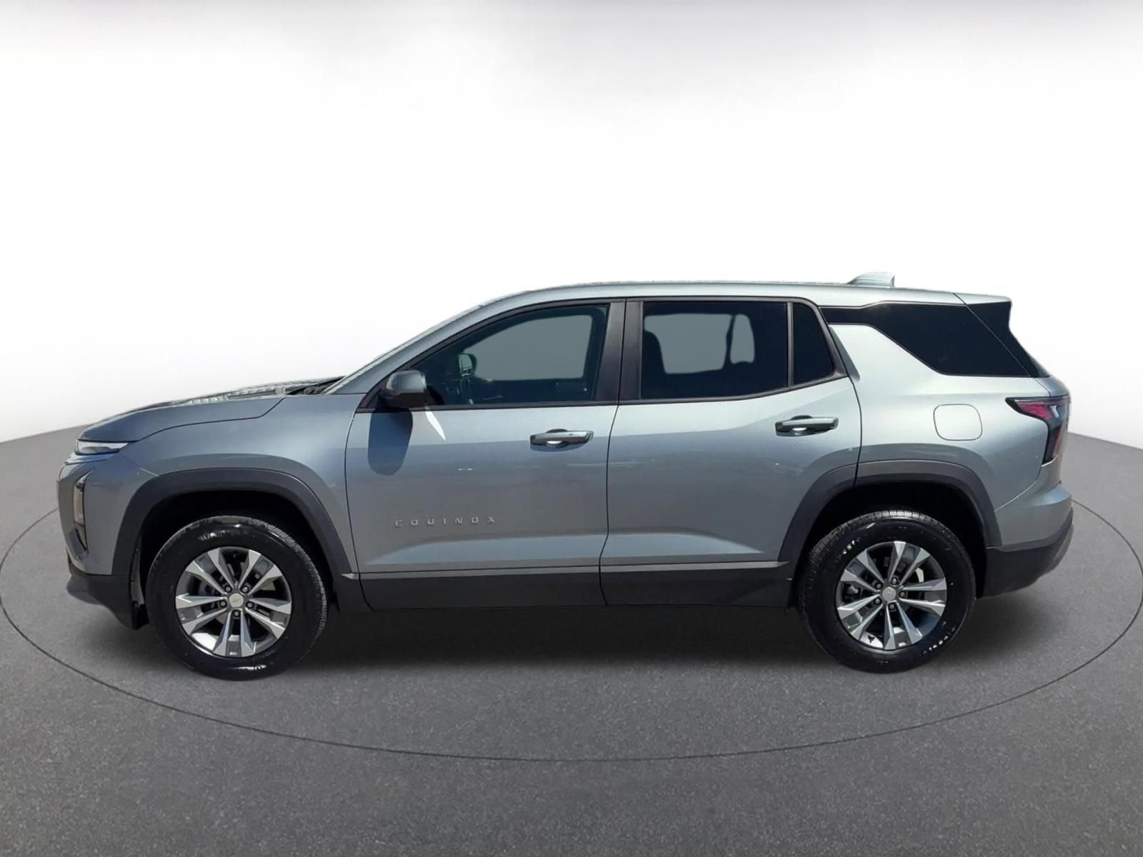 Thumbnail: 2025 Chevrolet Equinox - 9