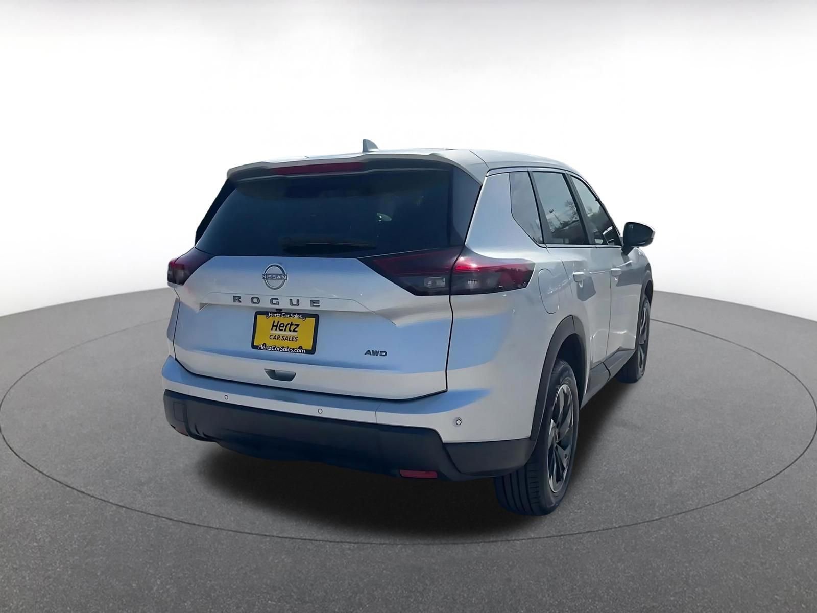 Thumbnail: 2025 Nissan Rogue - 14