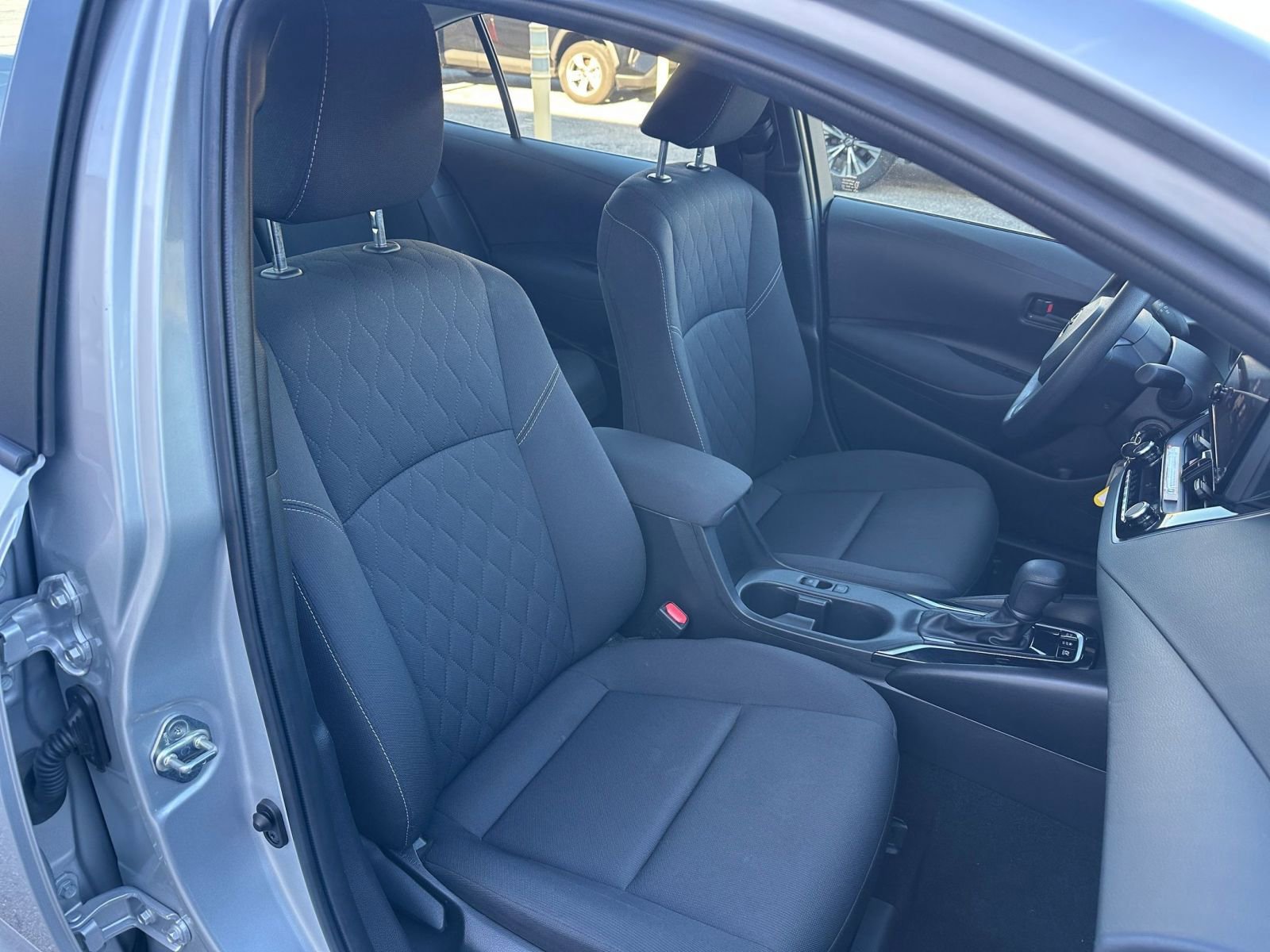 Thumbnail: 2025 Toyota Corolla - 34