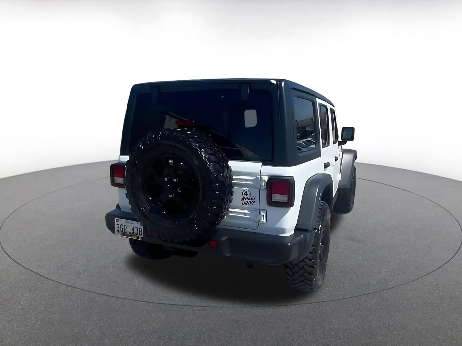 Thumbnail: 2025 Jeep Wrangler - 15