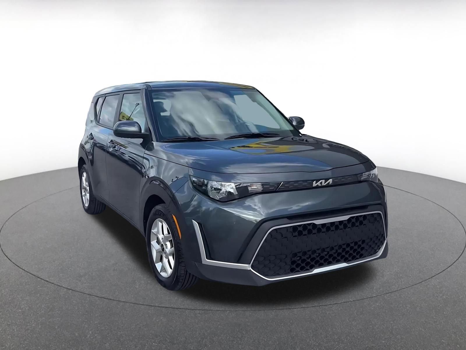 Thumbnail: 2025 Kia Soul - 3