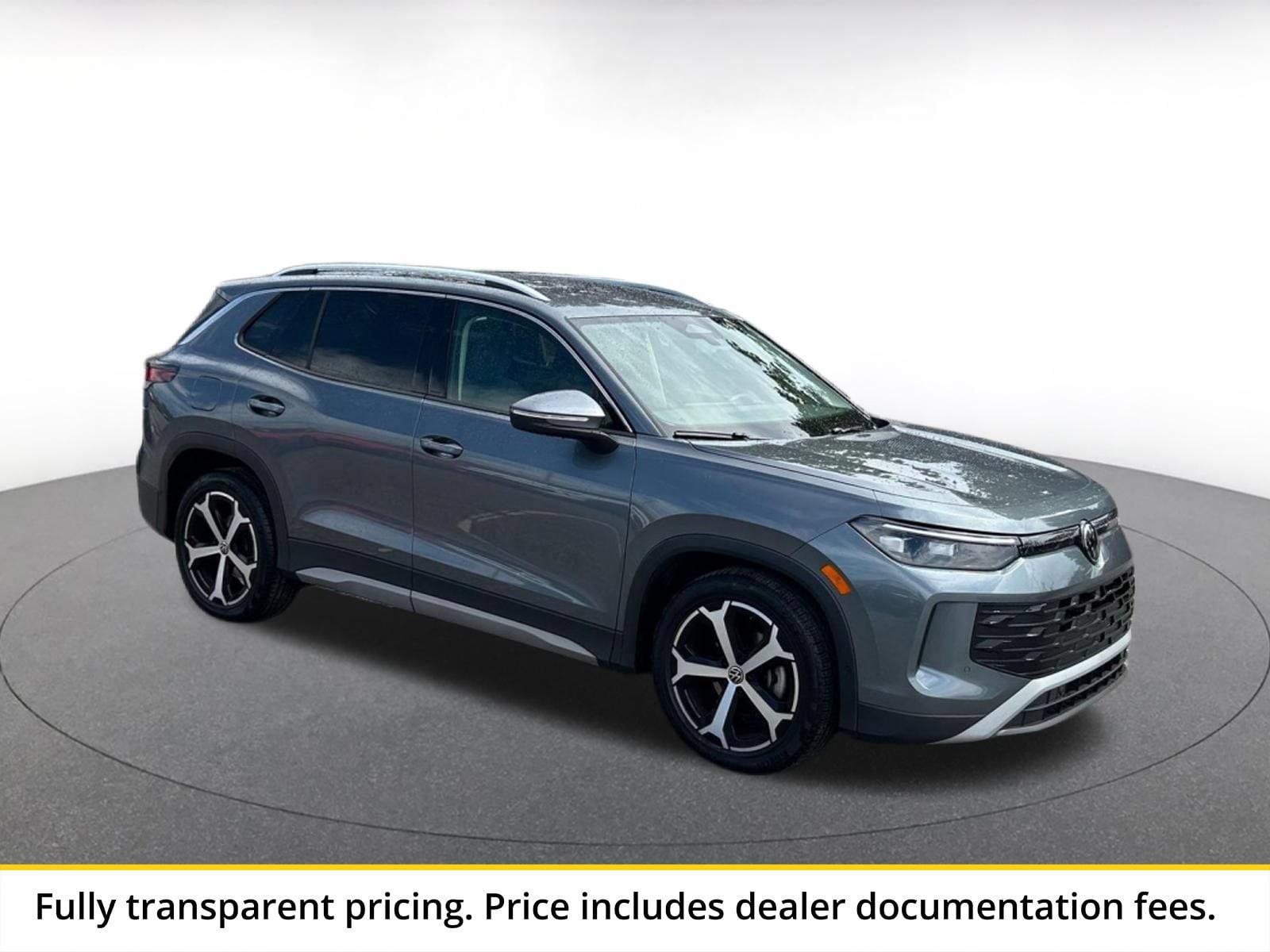 Thumbnail: 2026 Volkswagen Tiguan - 1